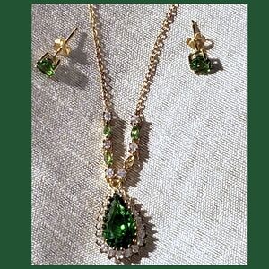 925 Silver And Helenite Necklace with Studded Earrings by Stauer